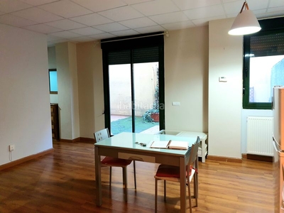 Alquiler apartamento en calle retama 8 apartamento con ascensor, parking y calefacción en San Lorenzo de El Escorial