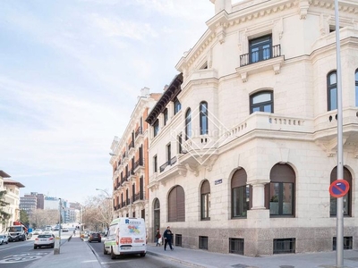 Alquiler ático en paseo de eduardo dato 8 ático con 3 habitaciones con ascensor en Madrid