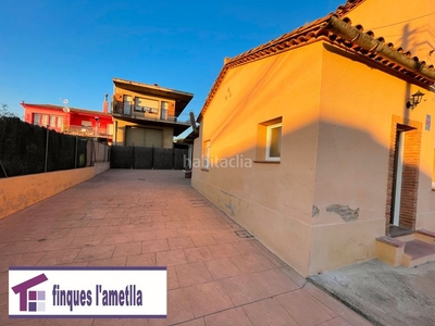 Alquiler casa pareada casa de pueblo pareada con patio en Ametlla del Vallès (L´)
