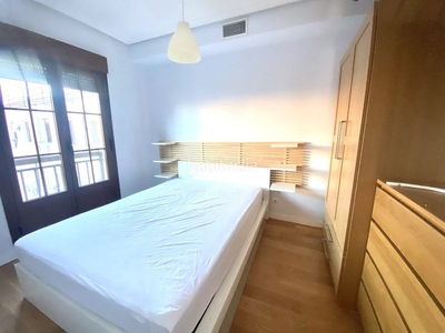 Alquiler dúplex se alquila apartamento duplex en magnifica zona . en Madrid