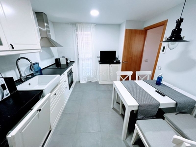 Alquiler piso con 2 habitaciones amueblado con ascensor, parking, calefacción y aire acondicionado en Rozas de Madrid (Las)