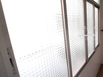 Alquiler piso con 2 habitaciones con ascensor, calefacción y aire acondicionado en Alcalá de Henares