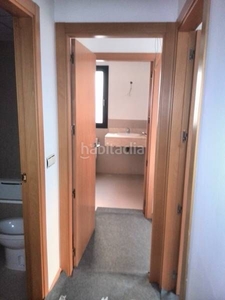 Alquiler piso con 2 habitaciones con ascensor, parking y aire acondicionado en Gelves