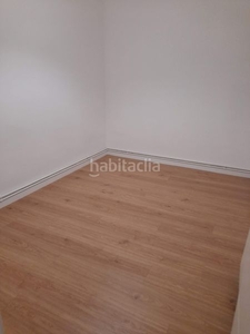 Alquiler piso en carrer de jacint verdaguer 34 piso con 3 habitaciones con ascensor, calefacción y aire acondicionado en Hospitalet de Llobregat (L´)