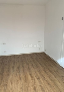 Alquiler piso en carrer d'osi 61 piso con 2 habitaciones con ascensor y calefacción en Barcelona