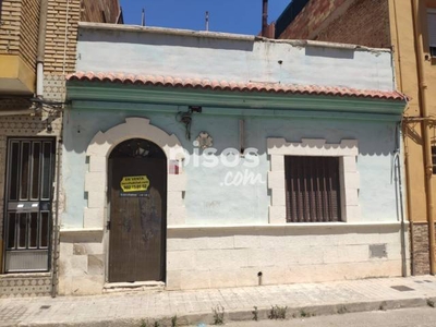Casa en venta en Calle de Jorge Guillén en Quart de Poblet por 94.000 €