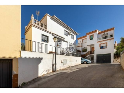 Casa en venta en Calle de la Alcazaba, 7 en Huétor Vega por 199.000 €
