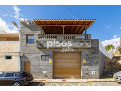 Casa en venta en Camino de la Cruz, 51, cerca de Calle del Historiador Juan Mateo de Castro en Núcleo por 360.000 €