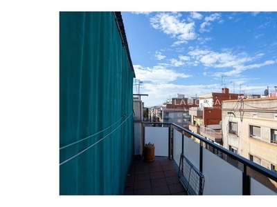 Fantástico Ático de 2 Grandes habitaciones en Hospitalet de Llobregat