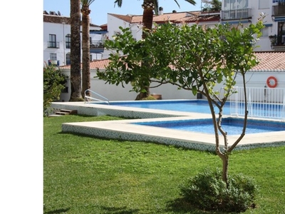 Apartamento reformado en la zona Parador con piscina comunitaria