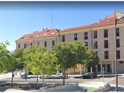 Promoción de viviendas de 1 dormitorios y 1 baño y plazas de garaje situados en barrio residencial de la localidad Salamanca,