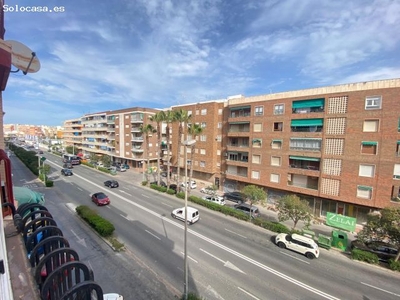 Apartamento 3 dormitorios a una calle del mar