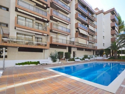 Apartamento en venta en Eixample, Salou