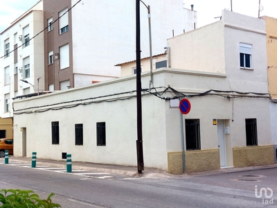 Casa 4 habitaciones de 140 m² en Castellón de la Plana/Castelló de la Plana (12006)
