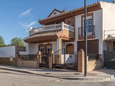 Casa adosada en venta en Fuente Vaqueros