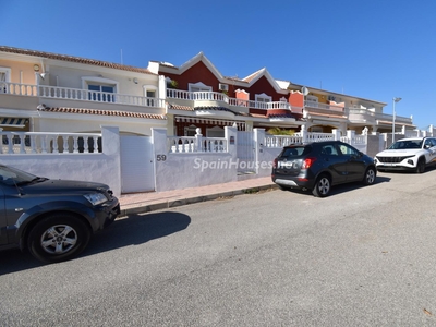 Casa en venta en Benijófar