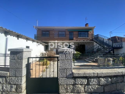 Casa unifamiliar en venta en Calle de los Cañales