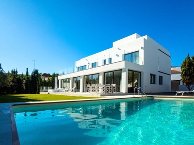 Chalet en venta en Las Brisas, Marbella, Málaga