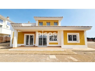 Chalet en venta en Purias