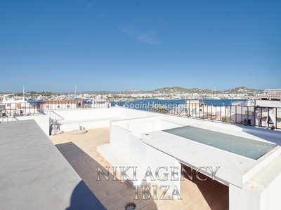 Dúplex ático en venta en Dalt Vila - La Marina, Ibiza