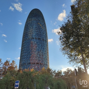Edificio 3 habitaciones de 72 m² en Barcelona (08015)