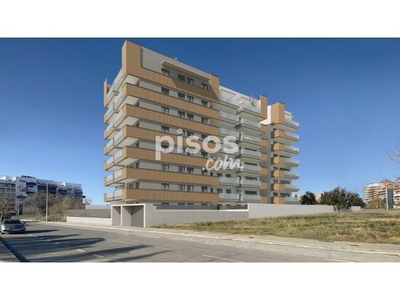 Piso en venta en Calle Escultor Antono Cano Correa, 39