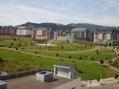 Venta de piso con terraza en San Frantzisko (Bilbao)