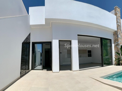 Villa independiente en venta en San Javier