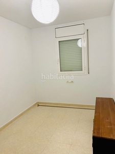 Alquiler apartamento con 2 habitaciones amueblado con ascensor, parking y calefacción en Lleida
