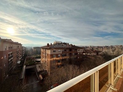 Alquiler ático con 4 habitaciones con ascensor y calefacción en Sant Cugat del Vallès