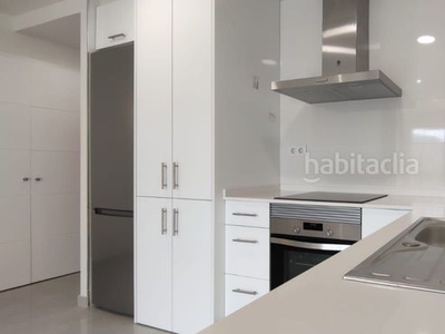 Alquiler casa con 4 habitaciones con calefacción y aire acondicionado en Llinars del Vallès
