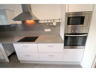 Alquiler piso 113m2 + 3 hab + 2 baños y espectacular terraza de 15m2 con pk en Terrassa