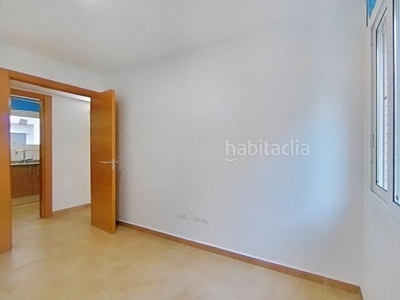 Alquiler piso con 2 habitaciones con ascensor en Badalona