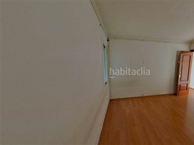 Alquiler piso de 3 habitaciones en alquiler en Cerdanyola del Vallès