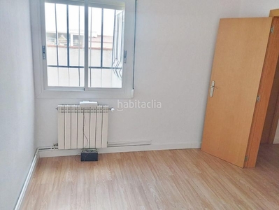 Alquiler piso en alquiler en Ca n'Oriac de 3 habitaciones en Sabadell
