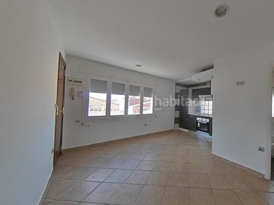 Alquiler piso tercero con 2 habitaciones en Espronceda Sabadell