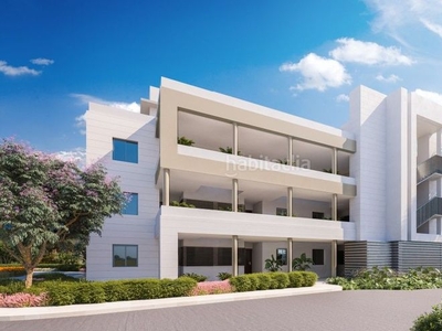 Apartamento nuevos pisos en primera linea de golf en la cala en Mijas