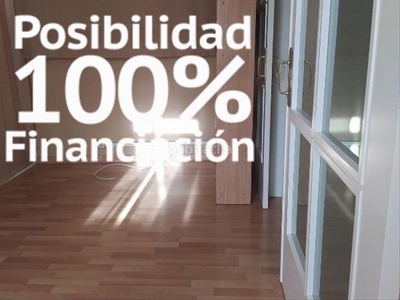 Ático con 2 habitaciones con calefacción y aire acondicionado en Sevilla