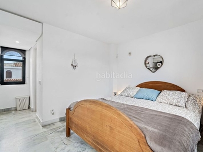 Casa adosada adosado de 2 dormitorios en costalita en Estepona