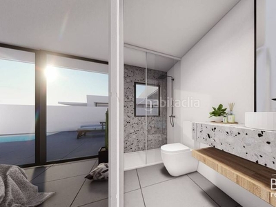 Casa con 3 habitaciones con aire acondicionado y jardín en Santa Oliva