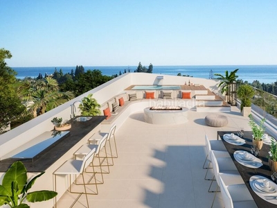 Casa lujosa villa con vistas al mar en la reserva del higuerón, con amplia terraza y piscina privada. en Fuengirola