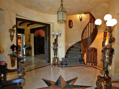 Casa magnífica y lujosa villa en benahavís paraiso alto en Estepona