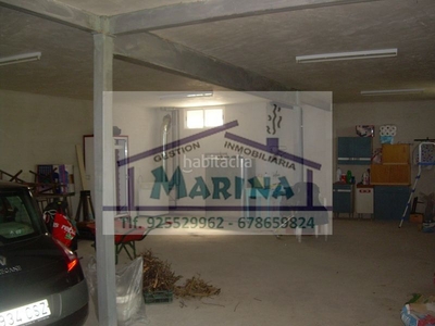 Chalet con 4 habitaciones con parking y calefacción en Palomeque