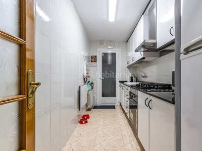 Piso amplio piso con ascensor de 3 dormitorios- en paseo espronceda; ¡¡¡para entrar a vivir!! en Sabadell