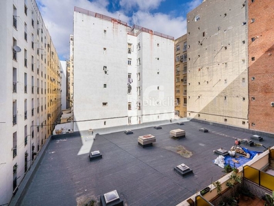 Piso apartamento en ayala con 2 plazas de garaje en Madrid