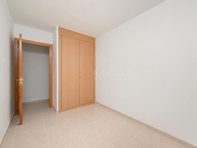 Piso con 4 habitaciones con ascensor en Fuentebella-San Fermín-El Leguario Parla