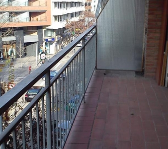 Piso de alquiler en Joan Maragall, 39, Eixample Nord