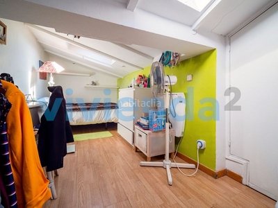 Piso duplex en Vallehermoso, 32 m2, 1 dormitorios, 1 baños, 175.000 euros en Madrid