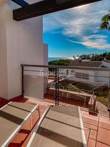 Piso en a-7 piso con 2 habitaciones amueblado con ascensor, parking, aire acondicionado y vistas al mar en Casares