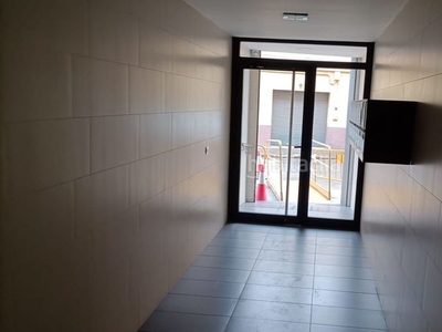 Piso en venta en calle paris, , barcelona en Montcada i Reixac